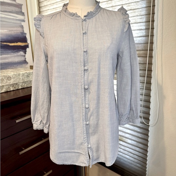 LC Lauren Conrad cotton button-down chambray shirt with ruffles. Size XS - Picture 1 of 9